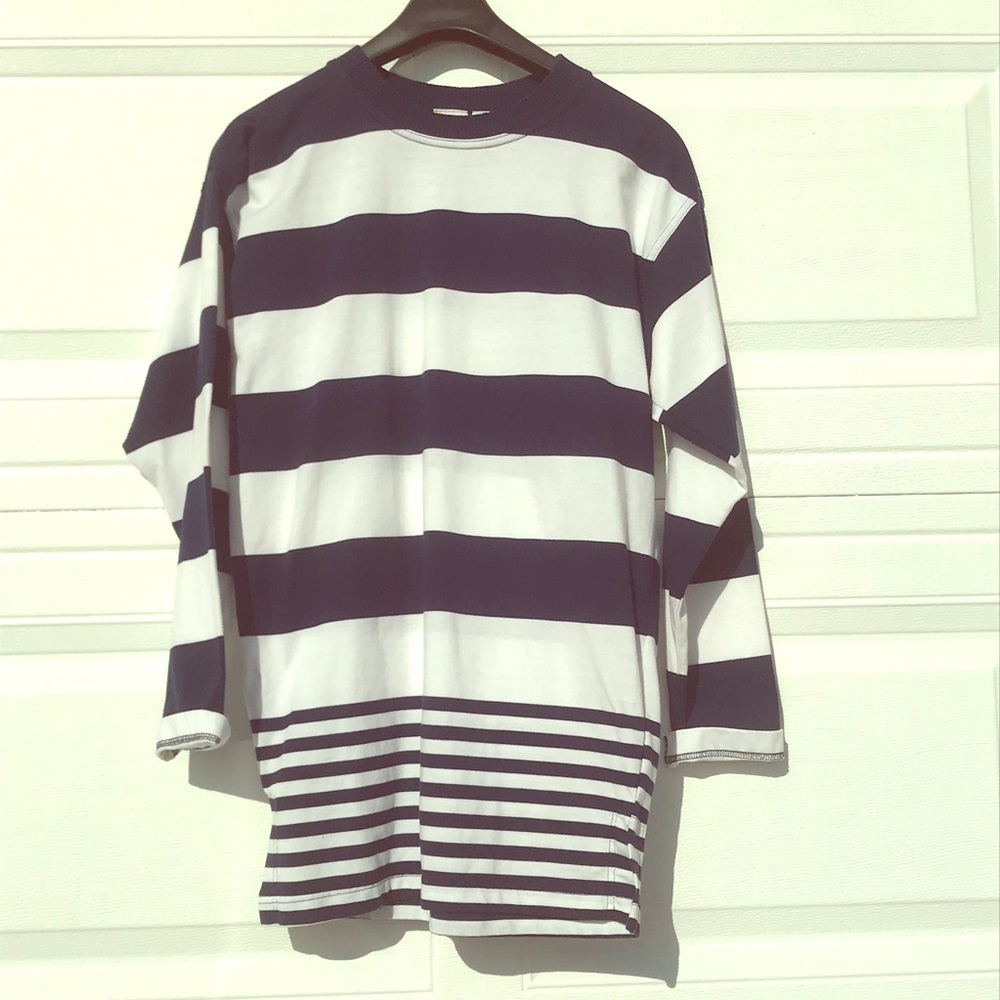 Oversized Small Navy Blue Striped Cozy Fall Sweater
